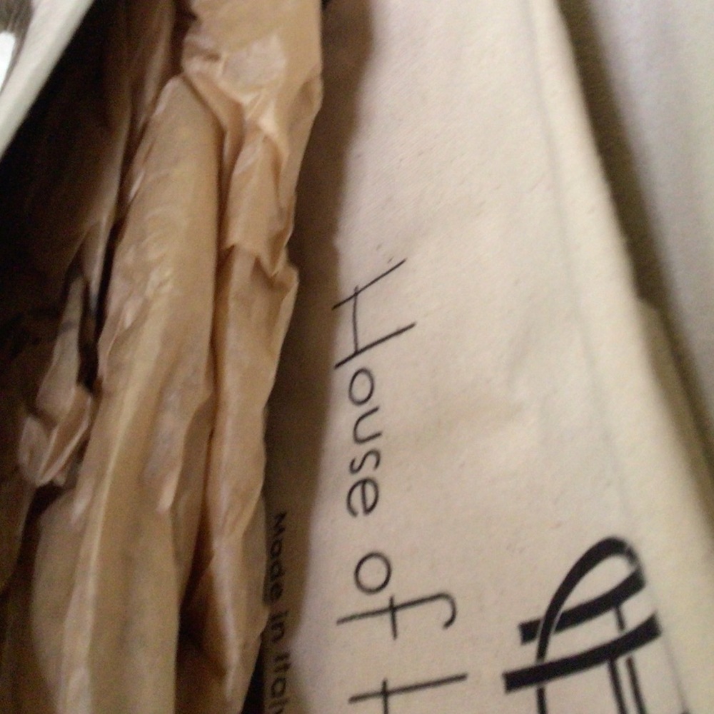 Off white House Of Harlow purse, NWTGS - Picture 8 of 13